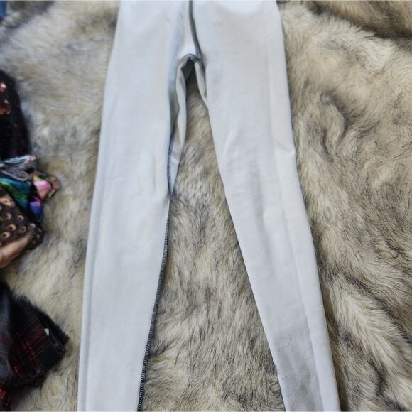 Blackmilk Solomon seal toasties - Picture 6 of 6